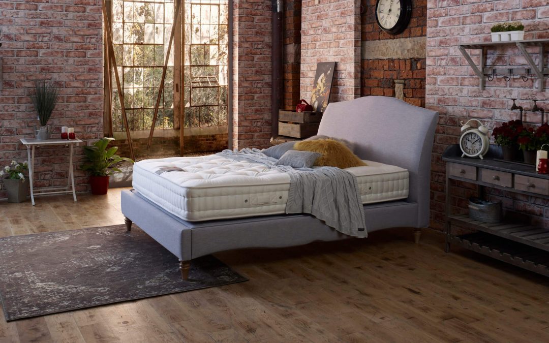 Izzy Bedstead with curved headboard